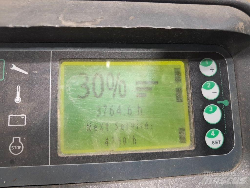 Linde D12 AP Ročni električni viličar