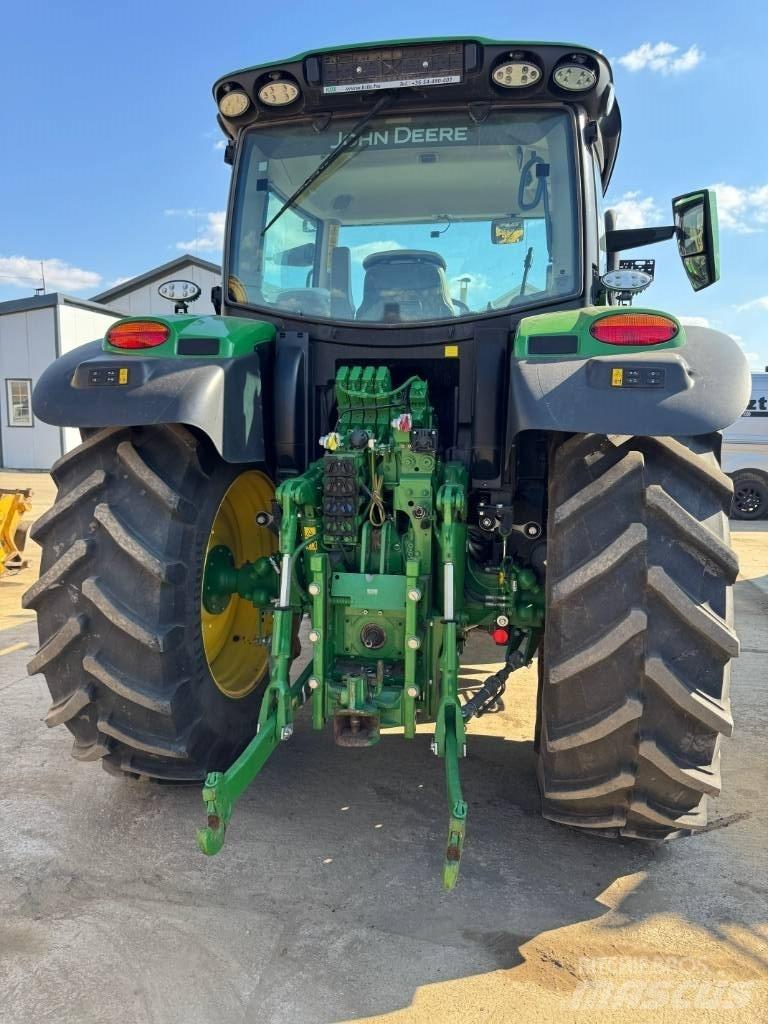  Jhon Deere 6R110 Traktorji