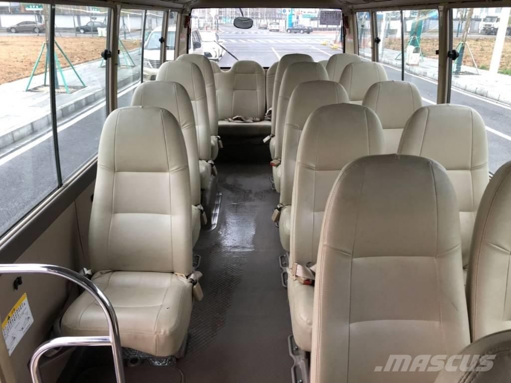 Toyota Coaster Medkrajevni avtobusi