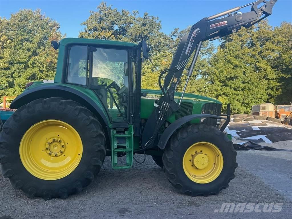 John Deere 6920 Traktorji