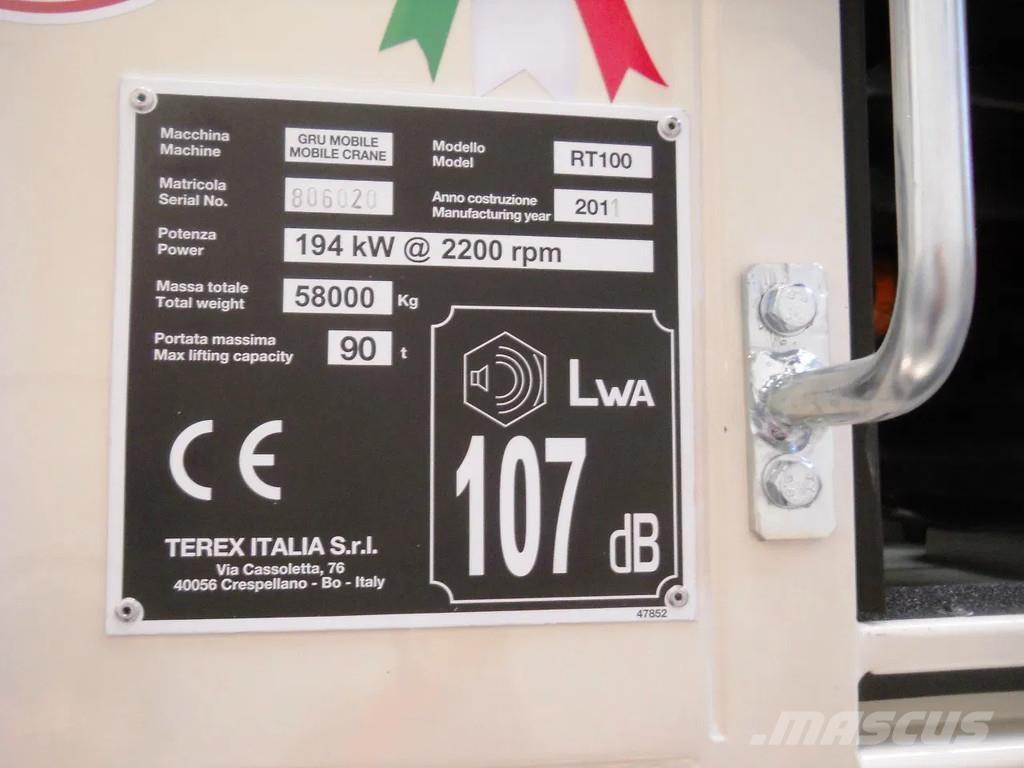 Terex RT100 Avtodvigala