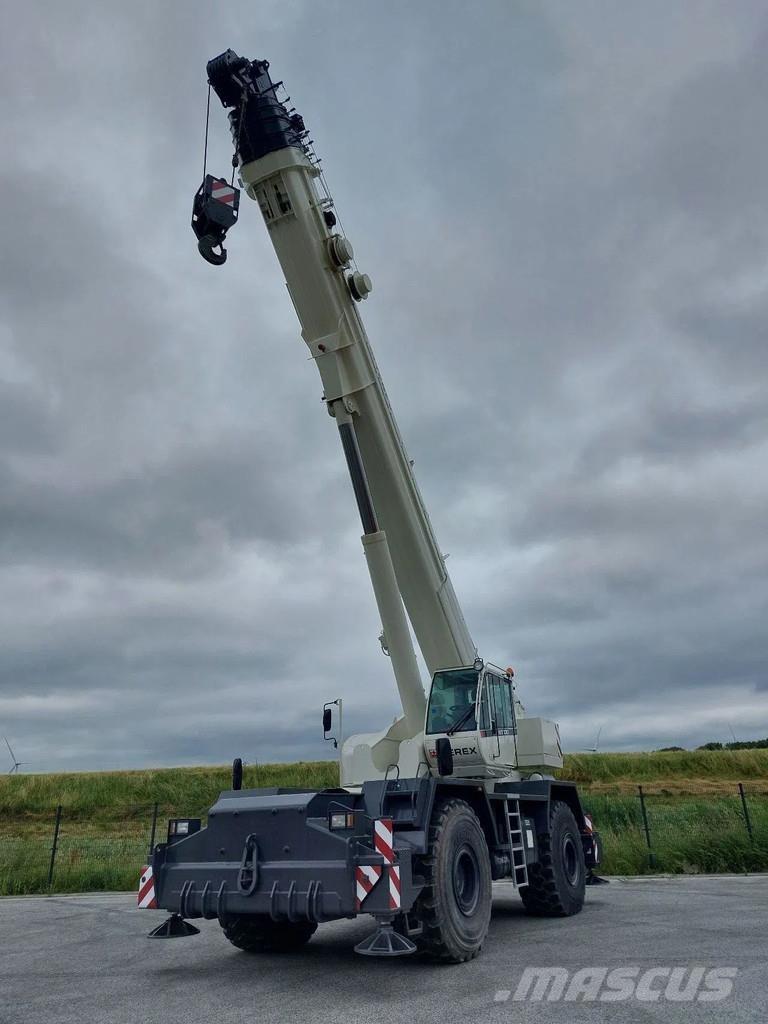 Terex RT100 Avtodvigala