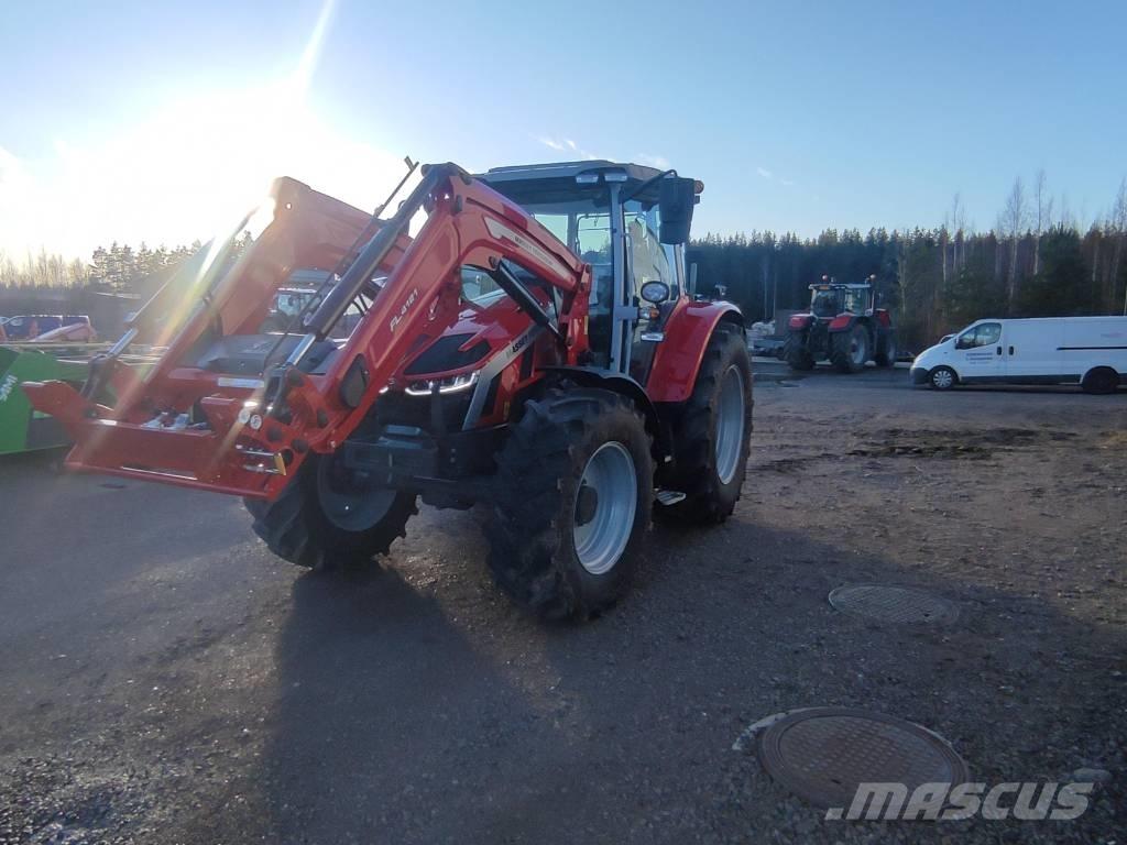 Massey Ferguson 5 S Traktorji