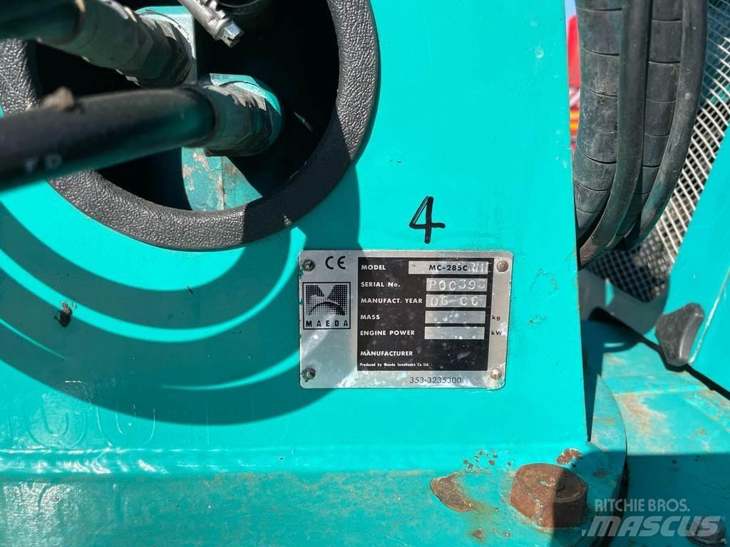 Maeda MC285C RME Dvigala na gosenicah