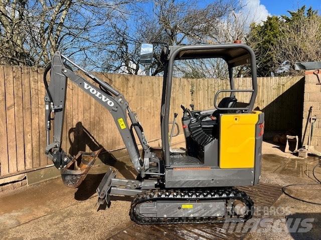 Volvo EC 18 E Mini bagri <7t