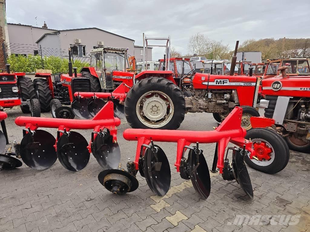 Massey Ferguson 168 Traktorji