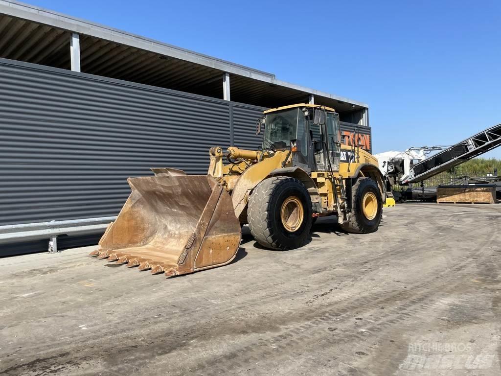 CAT 966H Kolesni nakladalci