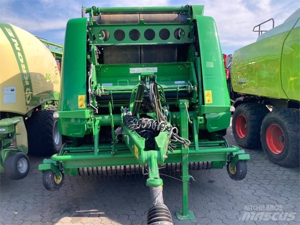 John Deere 990 Balirke (okrogle bale)