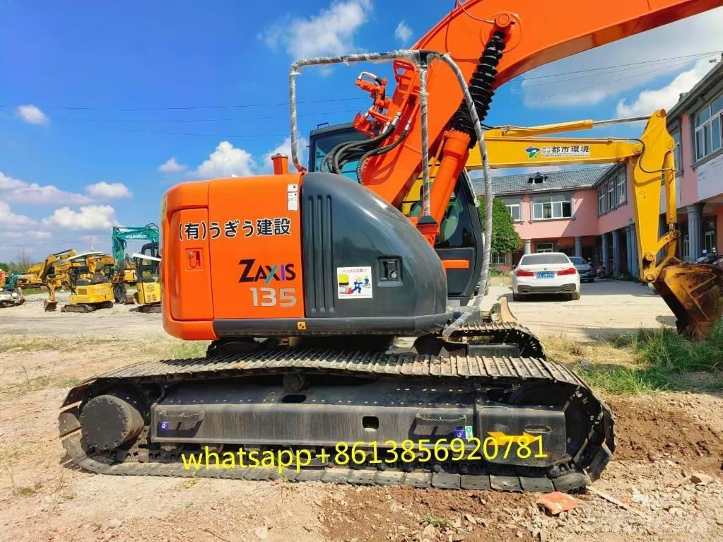 Hitachi ZX 135 US Bagri goseničarji