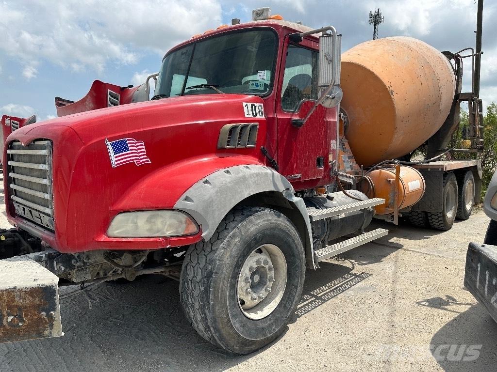 Mack Granite GU 813 Drugi tovornjaki