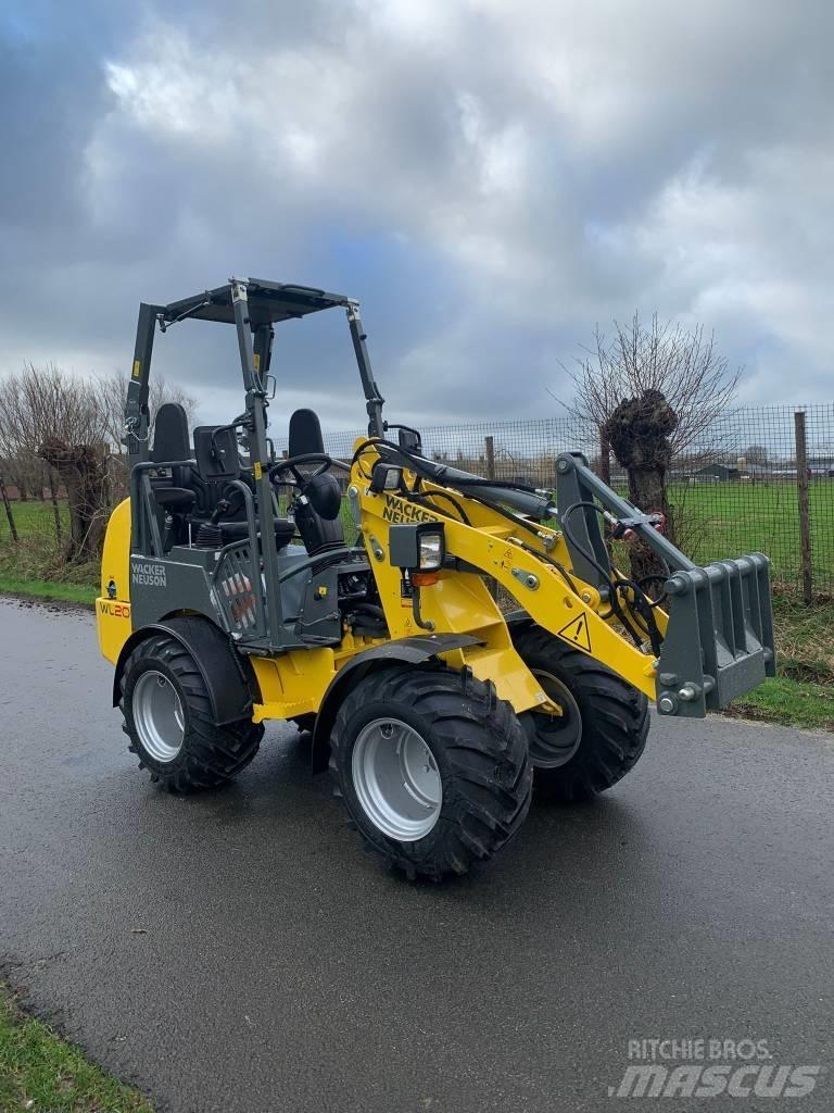 Wacker Neuson WL20 Kolesni nakladalci