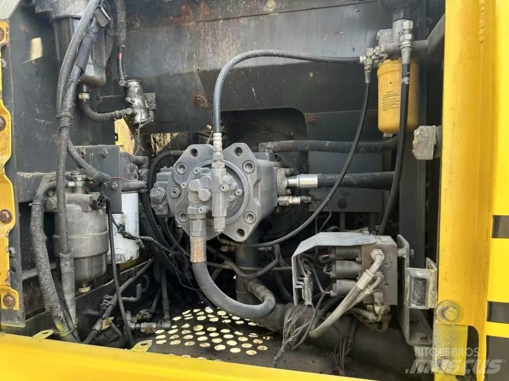 Sumitomo SH200-5 Bagri goseničarji
