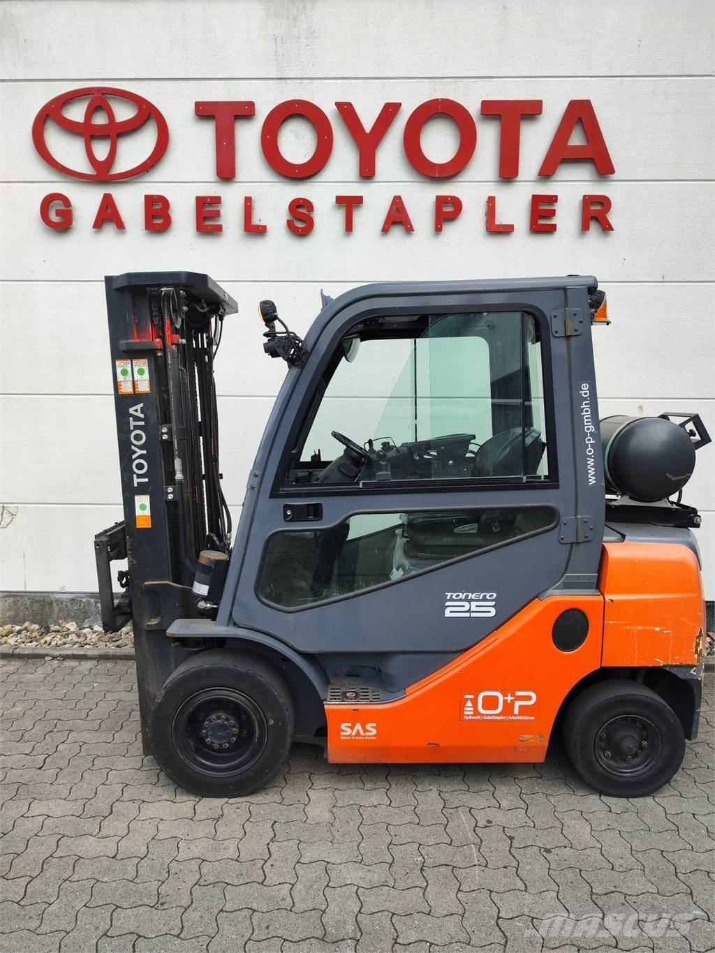 Toyota 02-8FGF25 Plinski viličarji