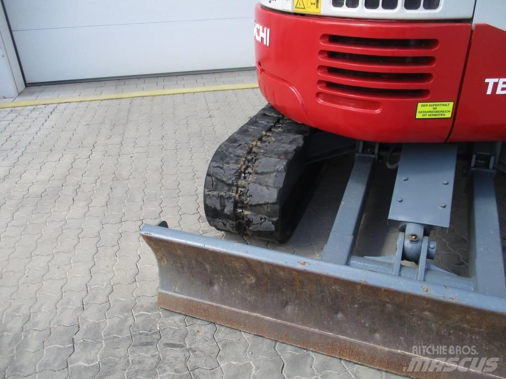 Takeuchi TB 153 FR Mini bagri <7t