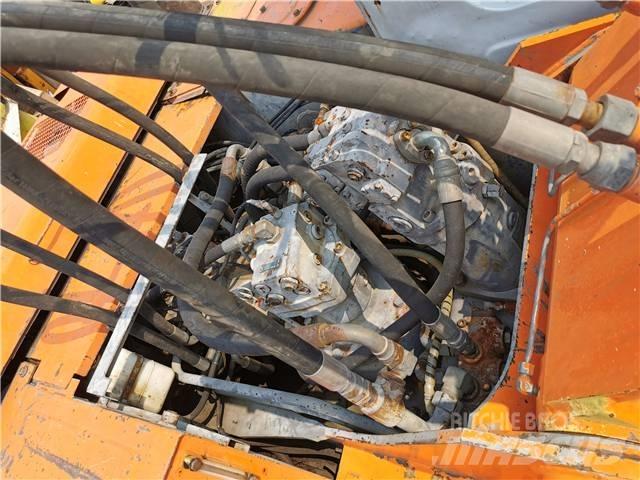 Hitachi EX160WD Bagri goseničarji