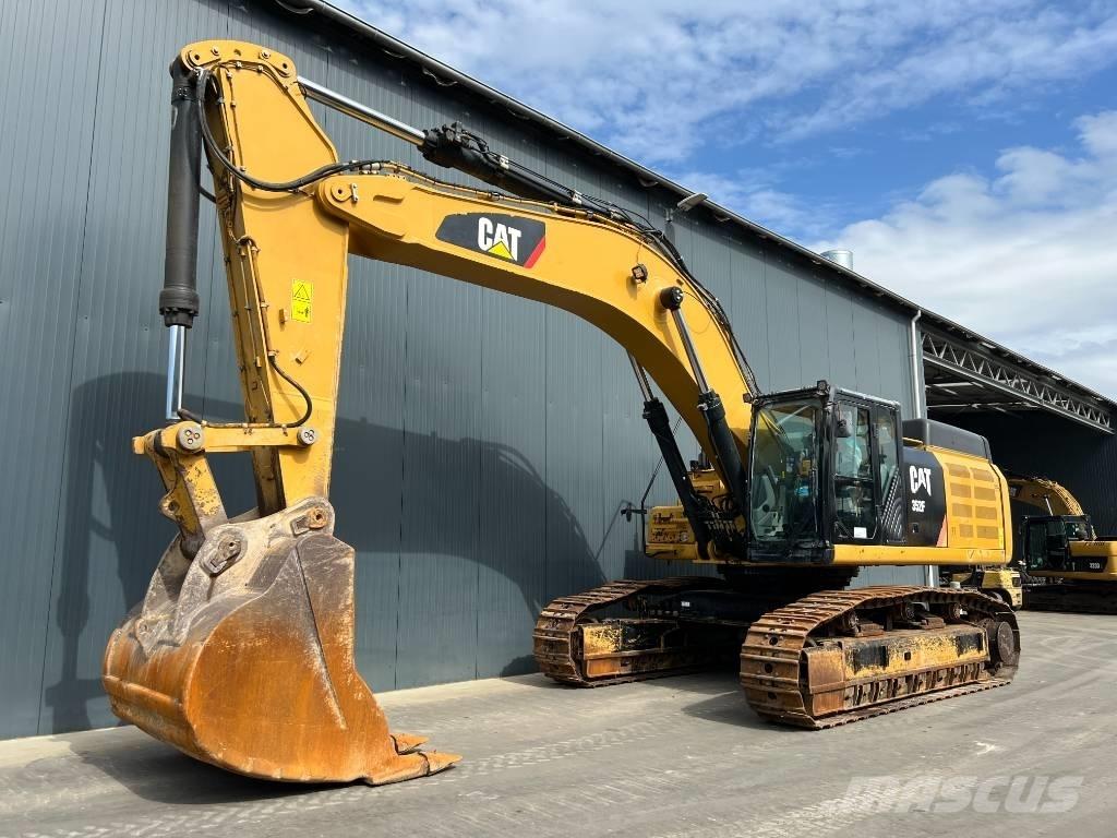 CAT 352F Bagri goseničarji