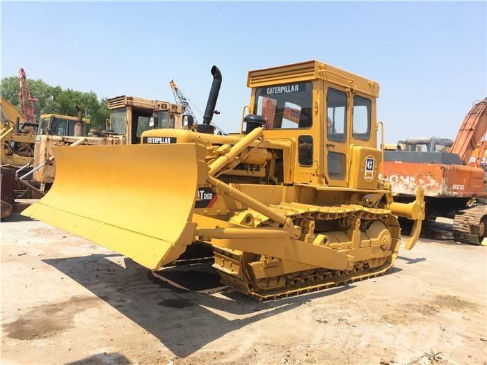 CAT D 6 D Buldožerji goseničarji