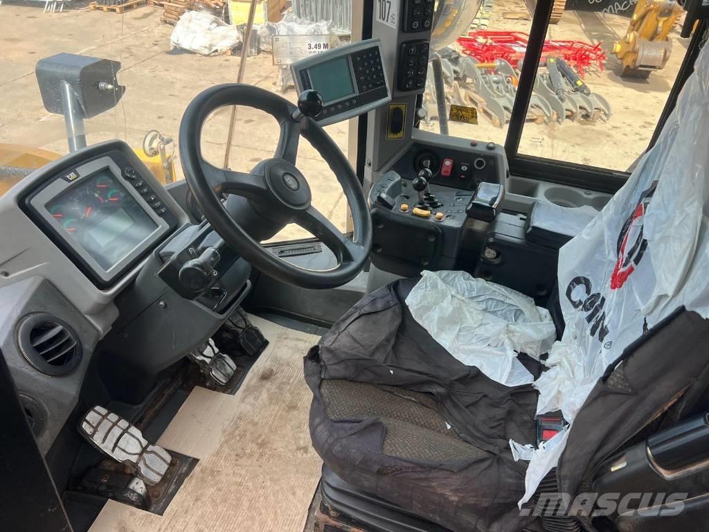 CAT 962 K Kolesni nakladalci