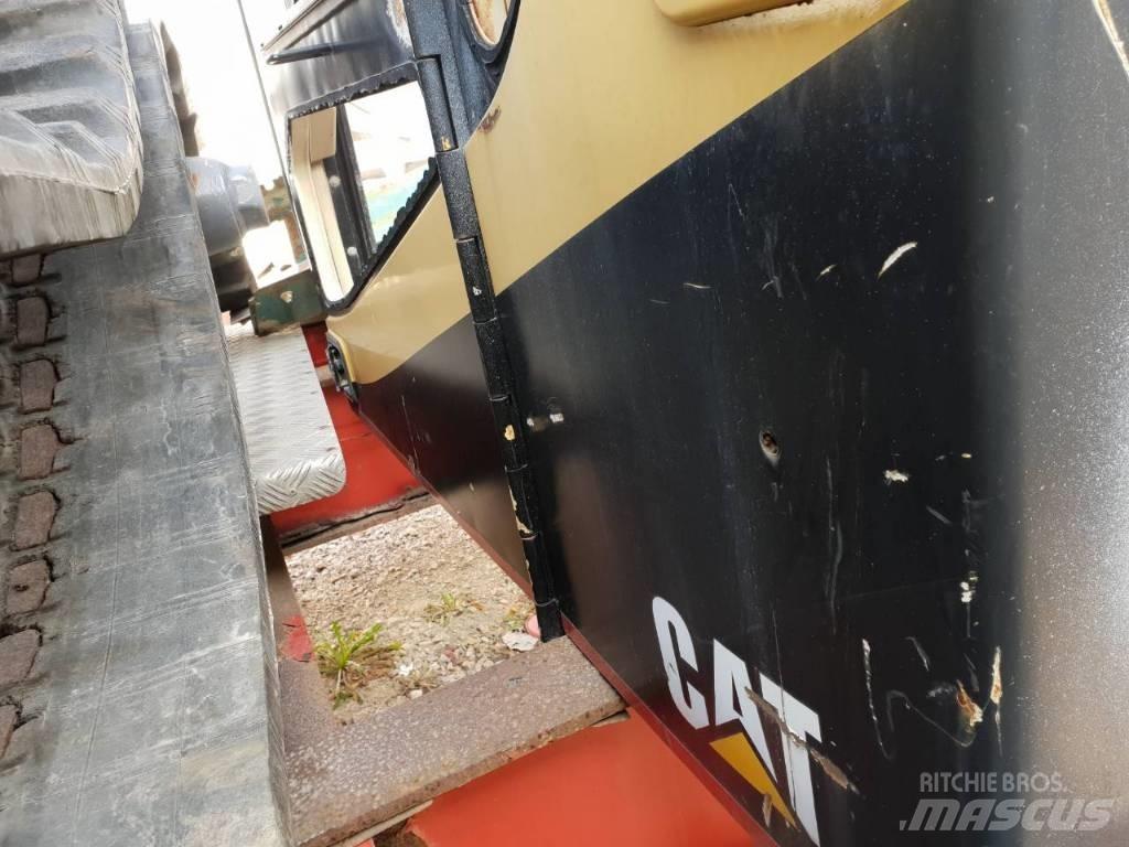 CAT 320B ali 320 Kabine in notranjost