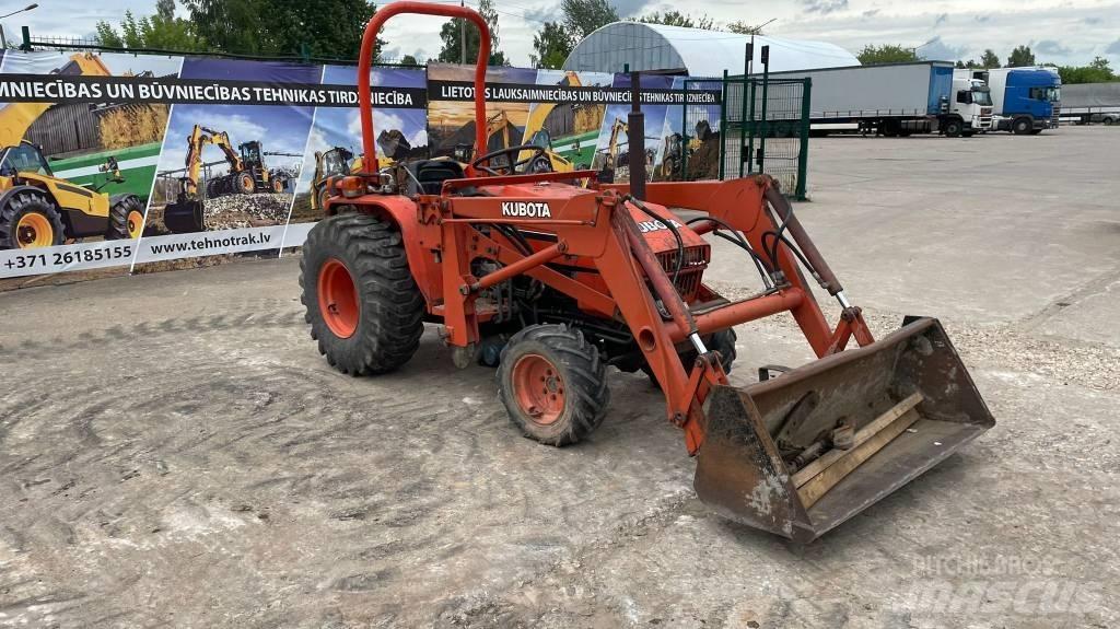 Kubota B 20 Traktorji