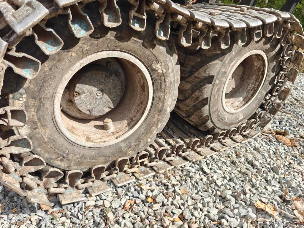 Komatsu 855 Forwarderji