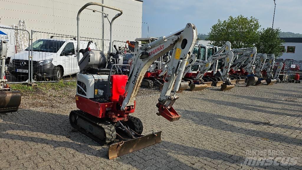 Takeuchi TB 210 R Mini bagri <7t