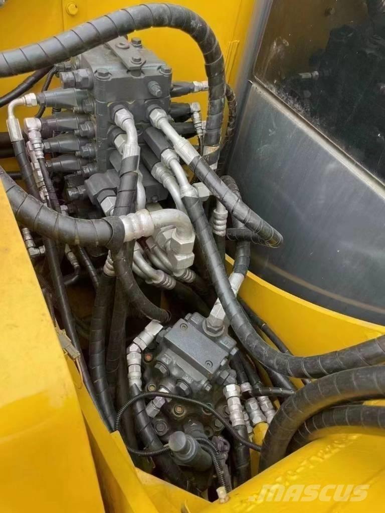 Komatsu PC 70 Midi bagri 7t – 12t