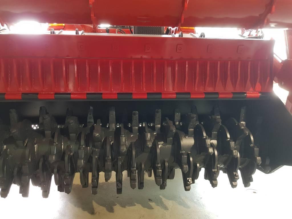 CASE Magnum 380 CVX Traktorji