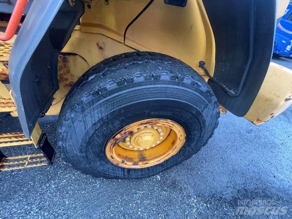 Volvo L 90 G Kolesni nakladalci