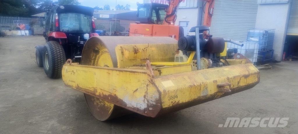 Bomag BW 6 Vlečni vibracijski valjarji