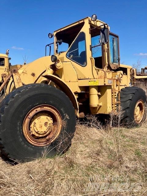 CAT 966 C Kolesni nakladalci