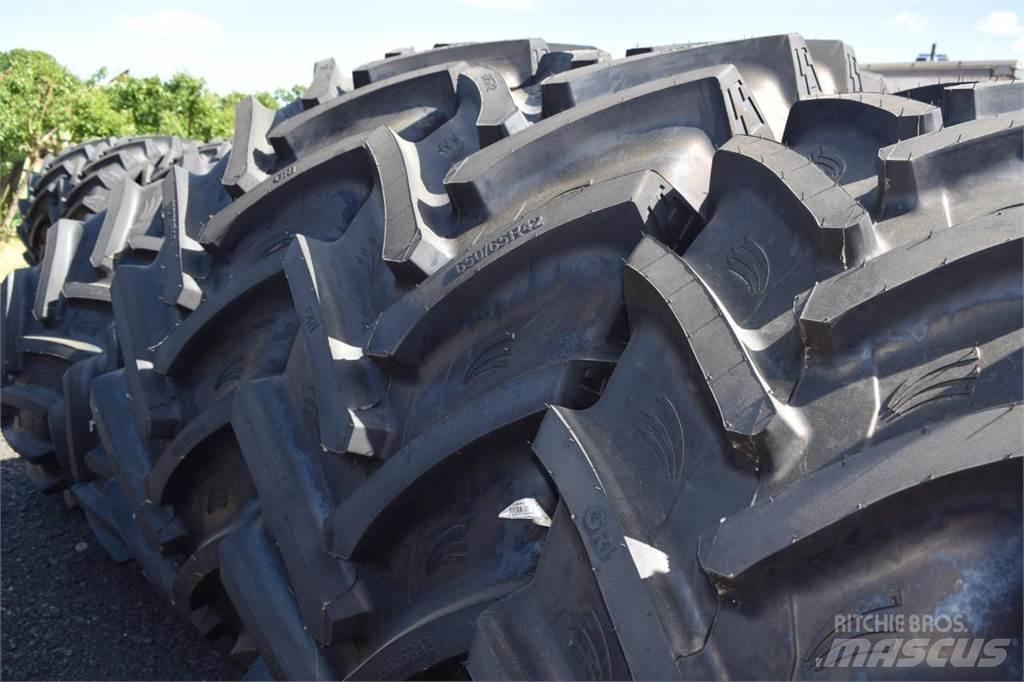  650/65R42 *GRI* Gume, kolesa in platišča