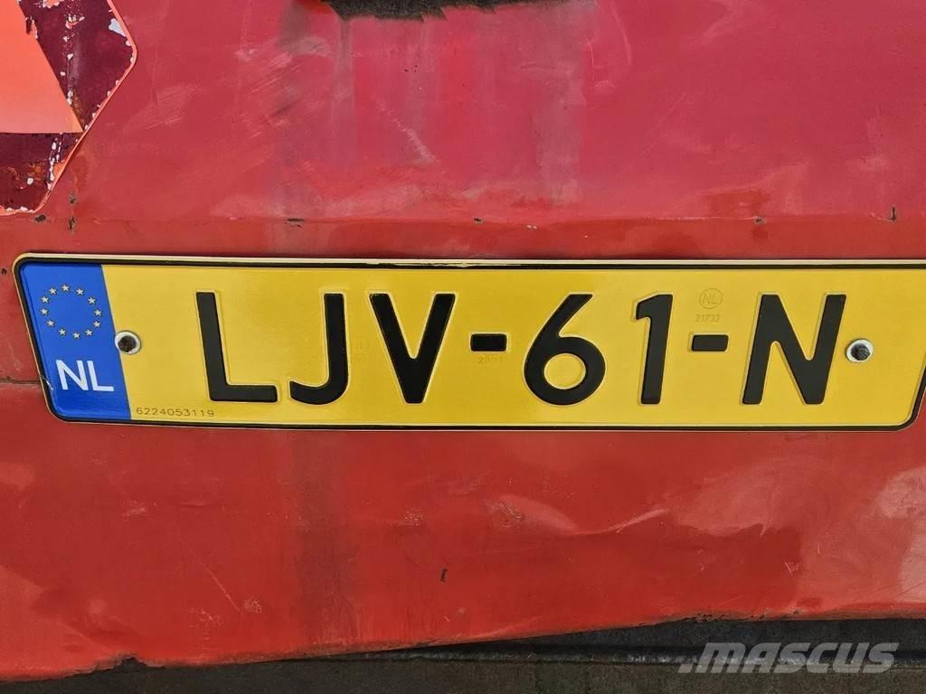 Vicon RF125 Kombajni za krmo