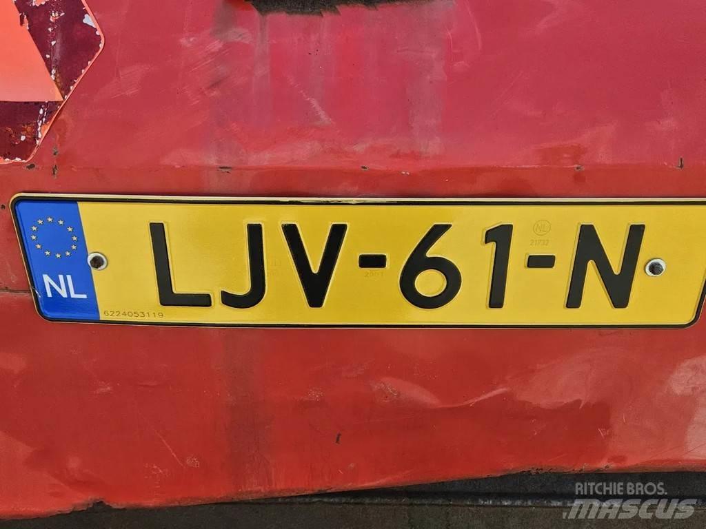 Vicon RF125 Kombajni za krmo