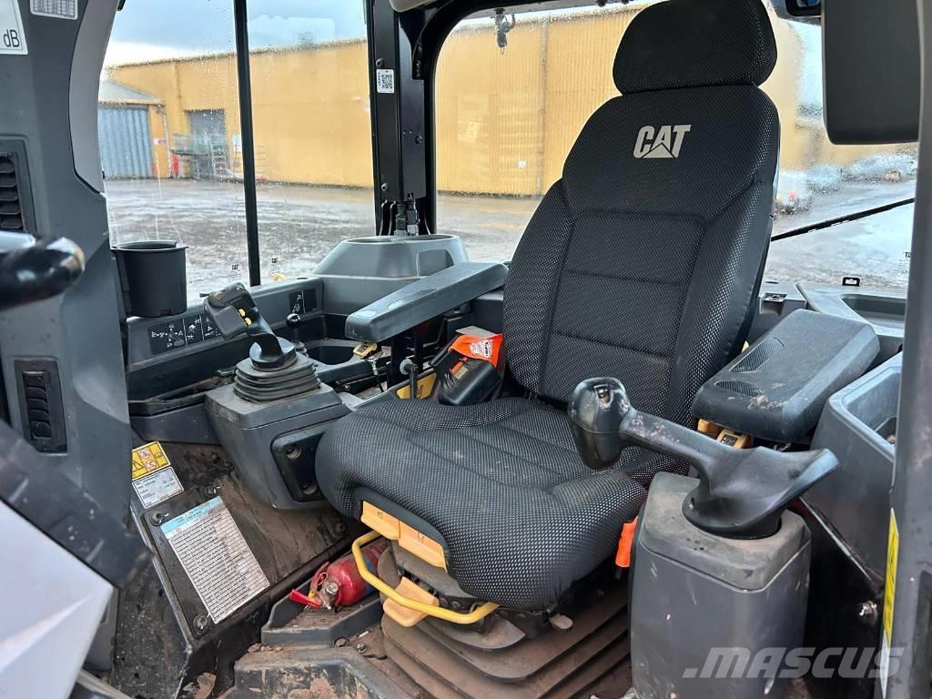 CAT D 6 LGP Buldožerji goseničarji