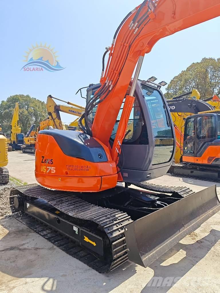 Hitachi ZX 75 Midi bagri 7t – 12t