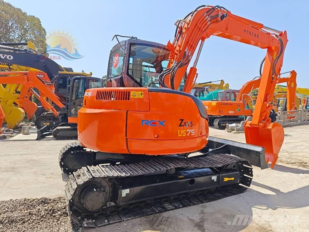 Hitachi ZX 75 Midi bagri 7t – 12t