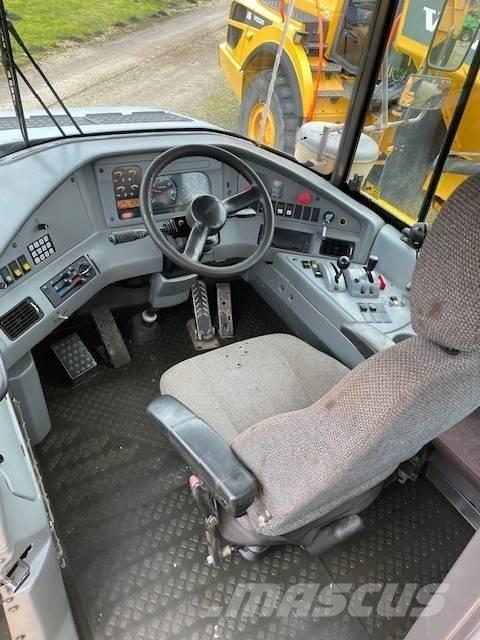 Volvo A30E Zglobni demperji