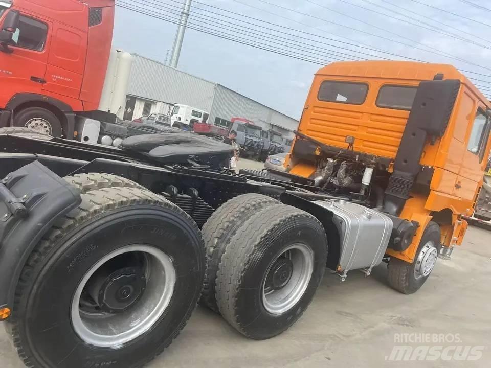 Shacman F3000 6X4 Vlačilci