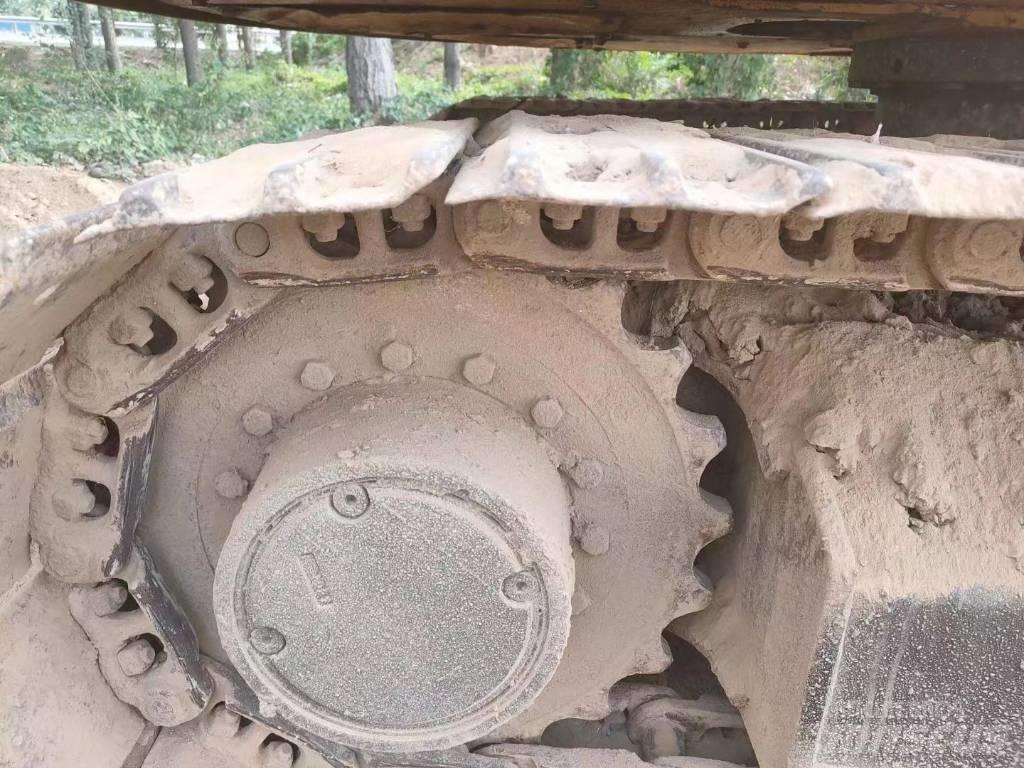 CAT 307E2 Bagri goseničarji