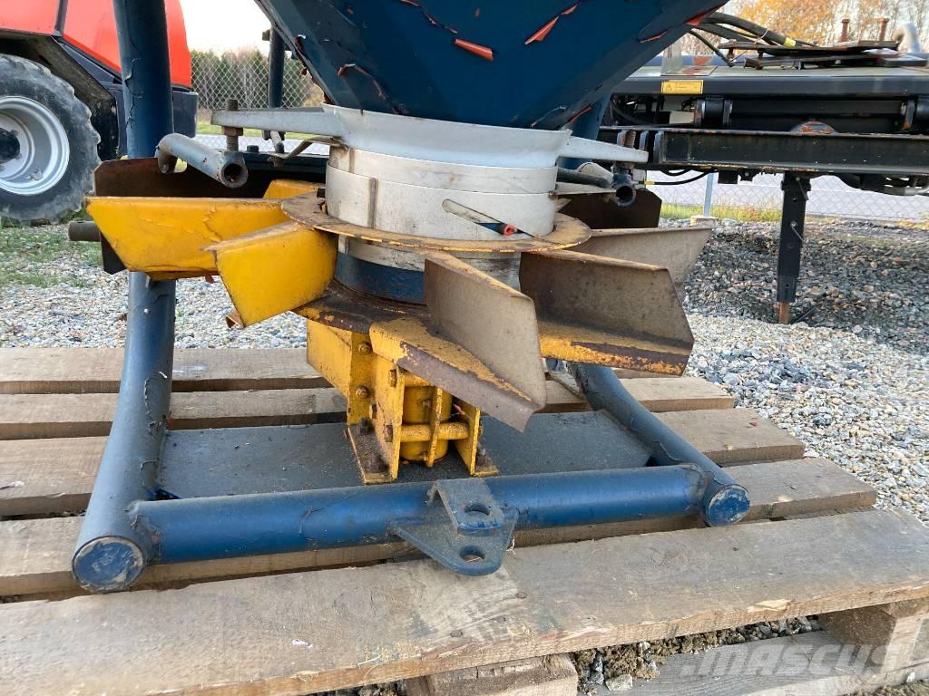 Bogballe B700 Trosilniki mineralnega gnojila