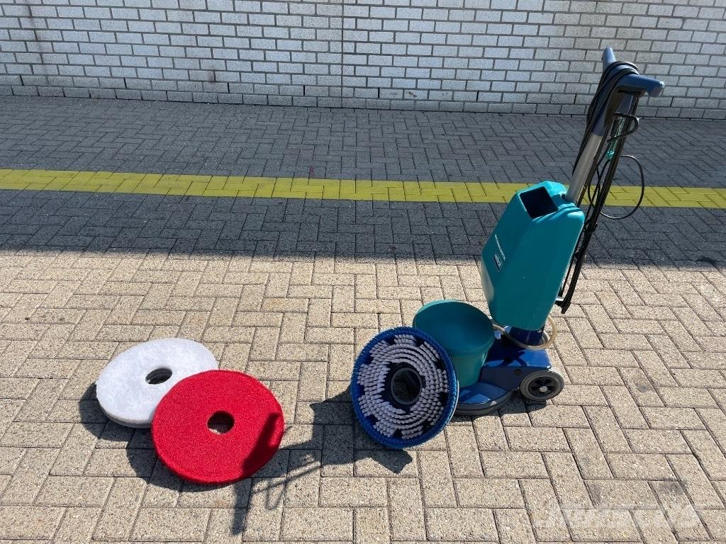 Wetrok Monodisc LS Cestni pometači