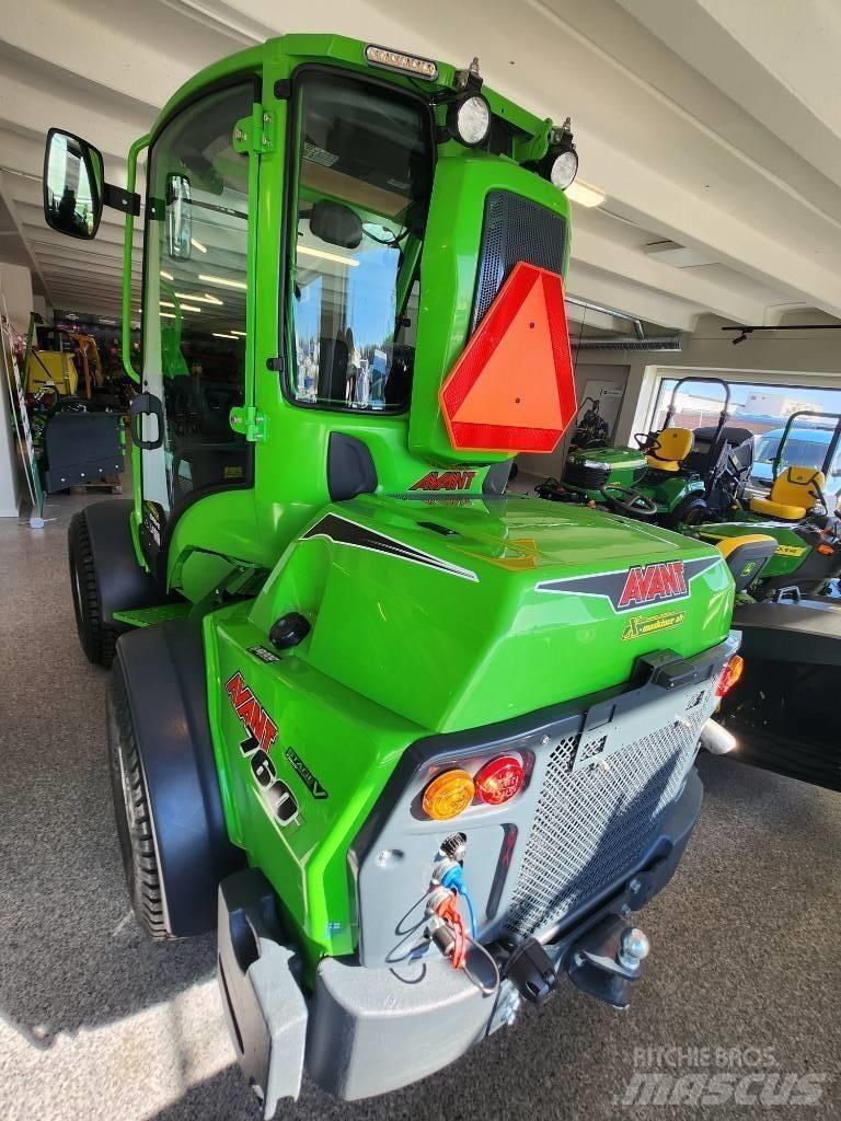 Avant 760 I Skid steer mini nakladalci