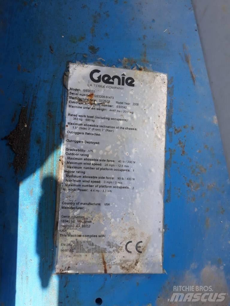 Genie 2032 Škarjaste dvižne ploščadi