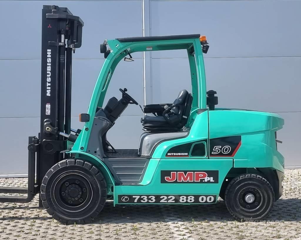 Mitsubishi FD50NT Dizelski viličarji