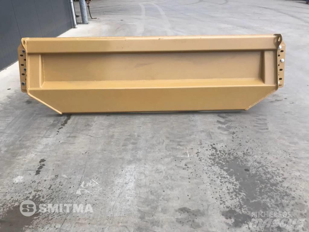 CAT 730 - 3T3 Tailgates