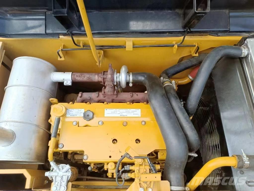 CAT 320 D Midi bagri 7t – 12t