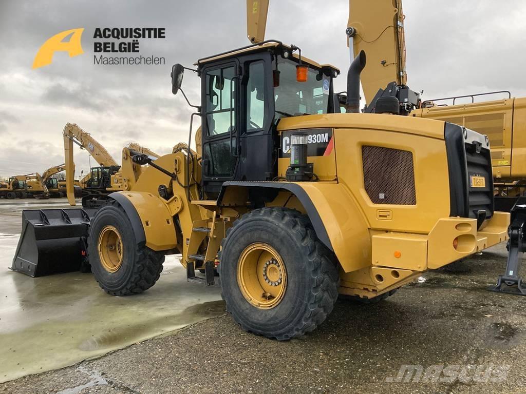 CAT 930M Kolesni nakladalci
