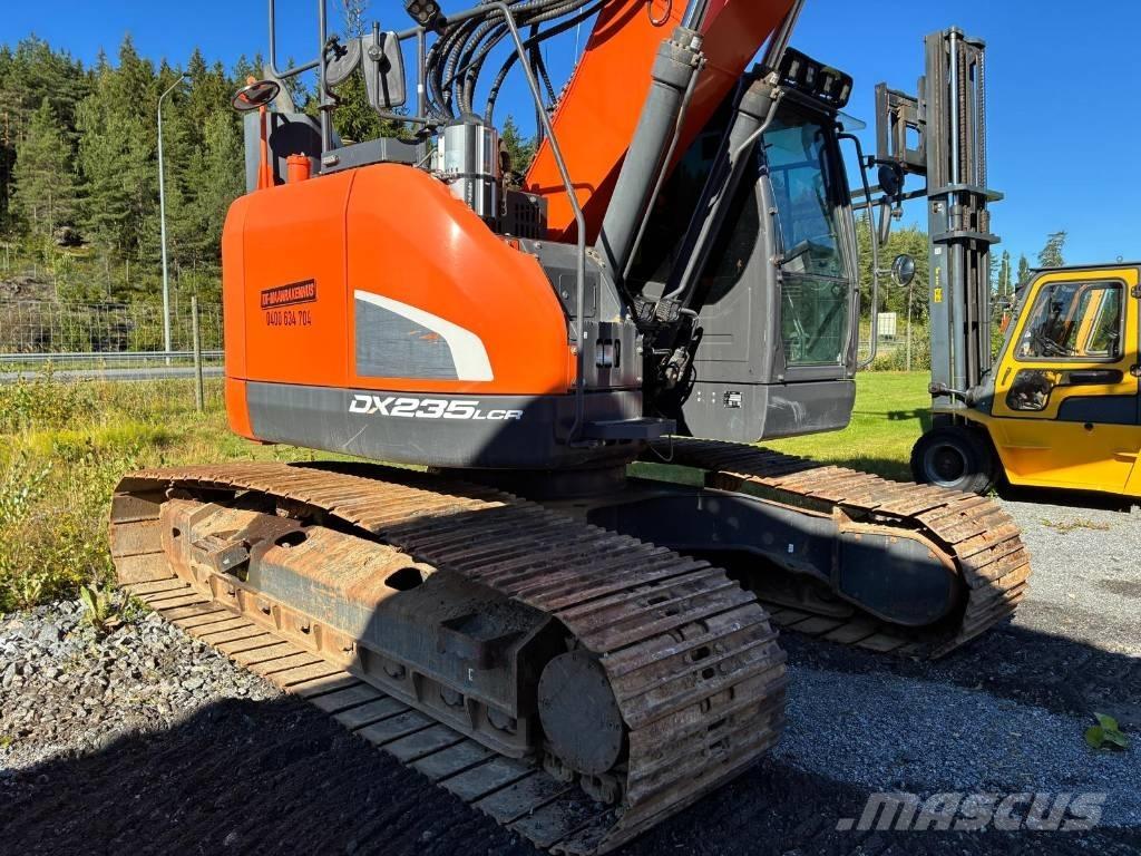 Doosan DX 235 LCR-5 Bagri goseničarji