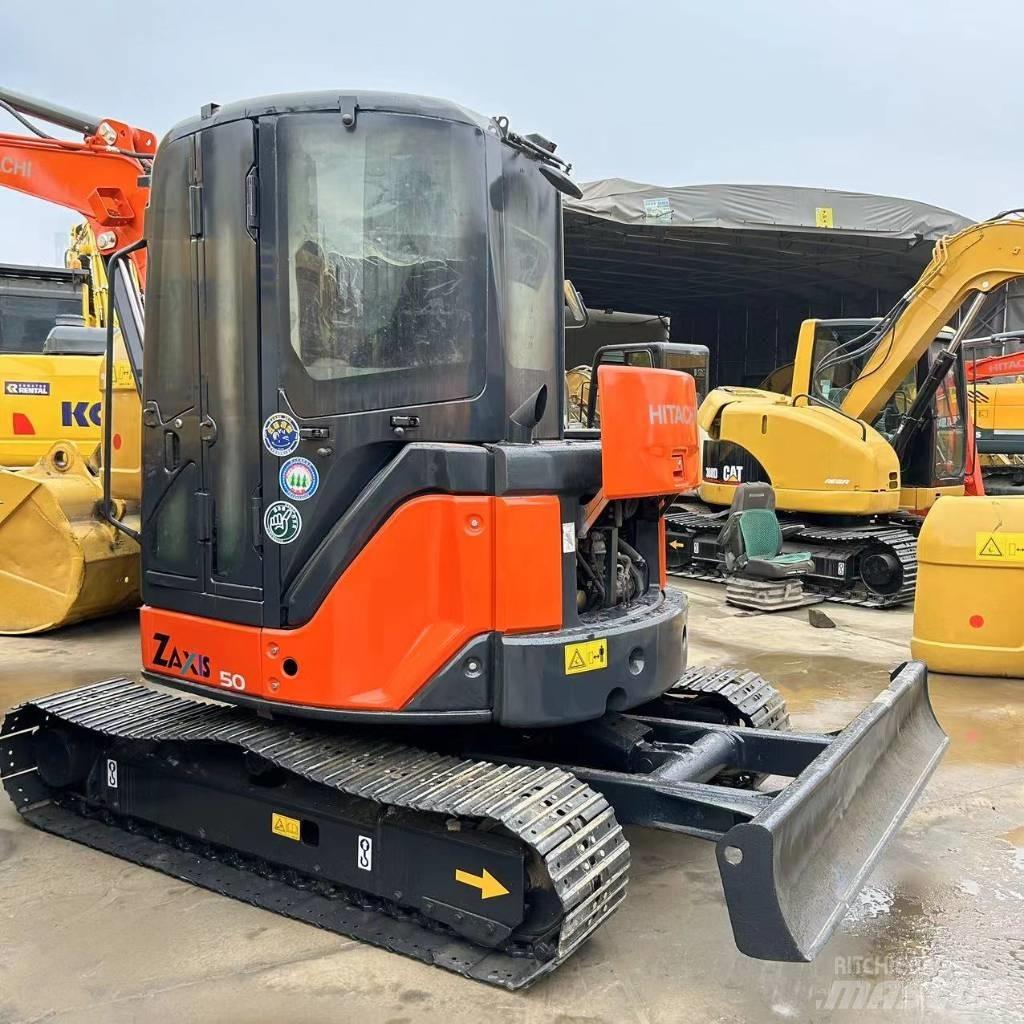 Hitachi ZX 50 Mini bagri <7t